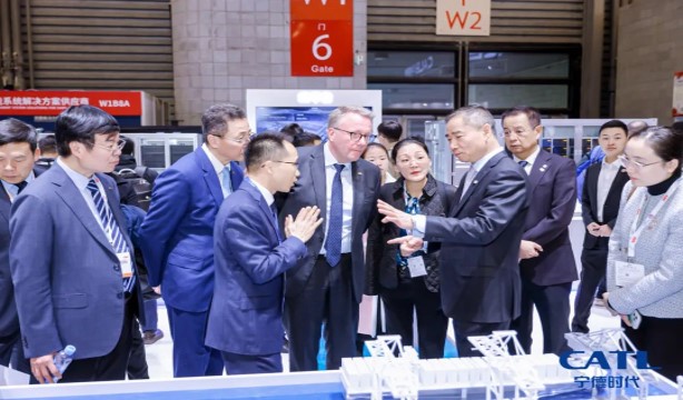 藍海.jpg 藍海.jpg