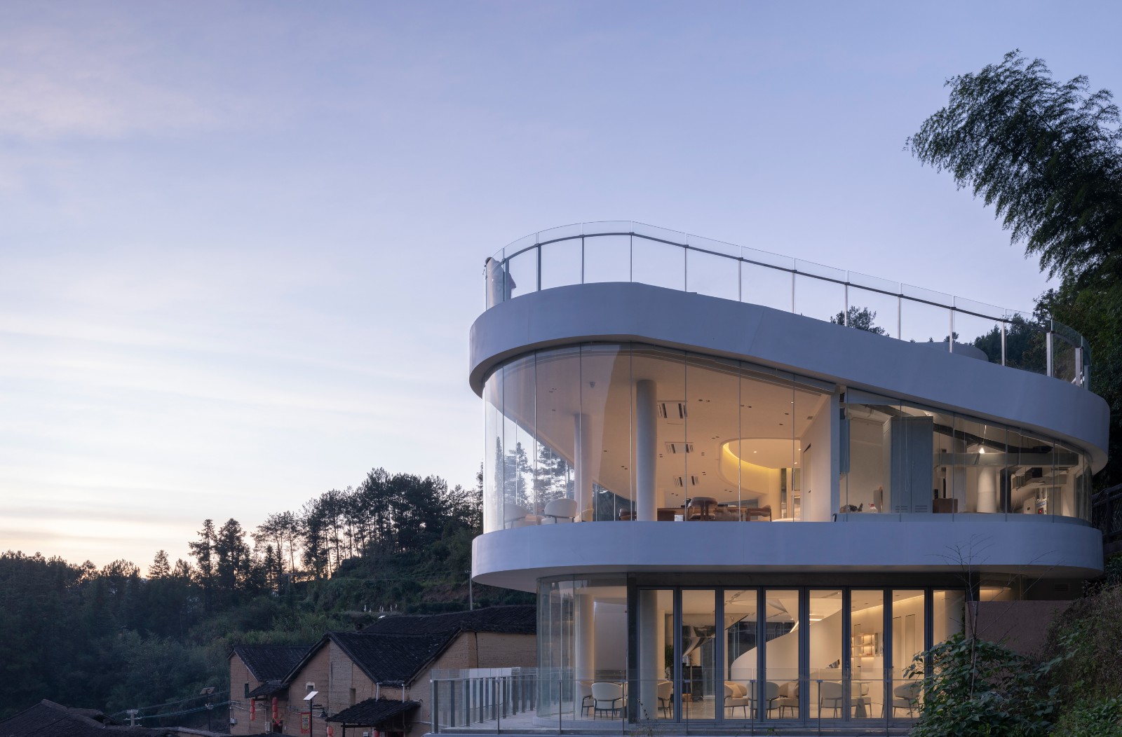 配圖2.jpg 配圖2.jpg