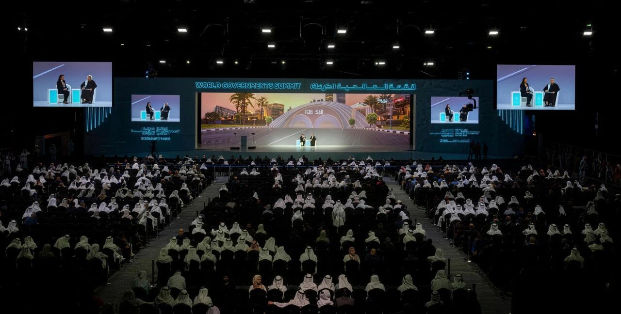 科學(xué)家3.JPG 科學(xué)家3.JPG